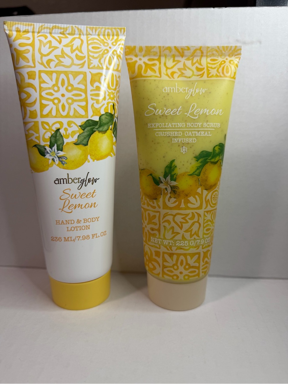Amber Glow Sweet Lemon Hand & Body Lotion - Yellow